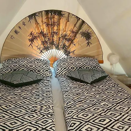 Semesterbostad Lampion Vendeghaz *