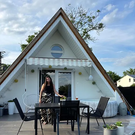 Semesterbostad Lampion Vendeghaz *